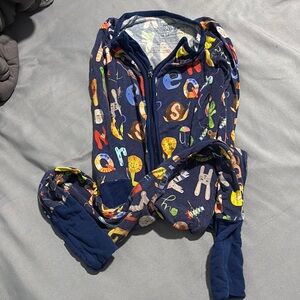 Little Sleepies ABC zippy